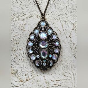 Vintage Large Oval Multi Rhinestones Leaf Necklace